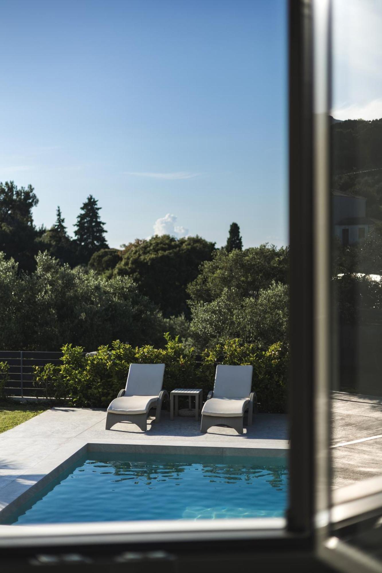 Binios Villa - Private Pool, Walking Distance From The Beach Vasilikí Екстериор снимка