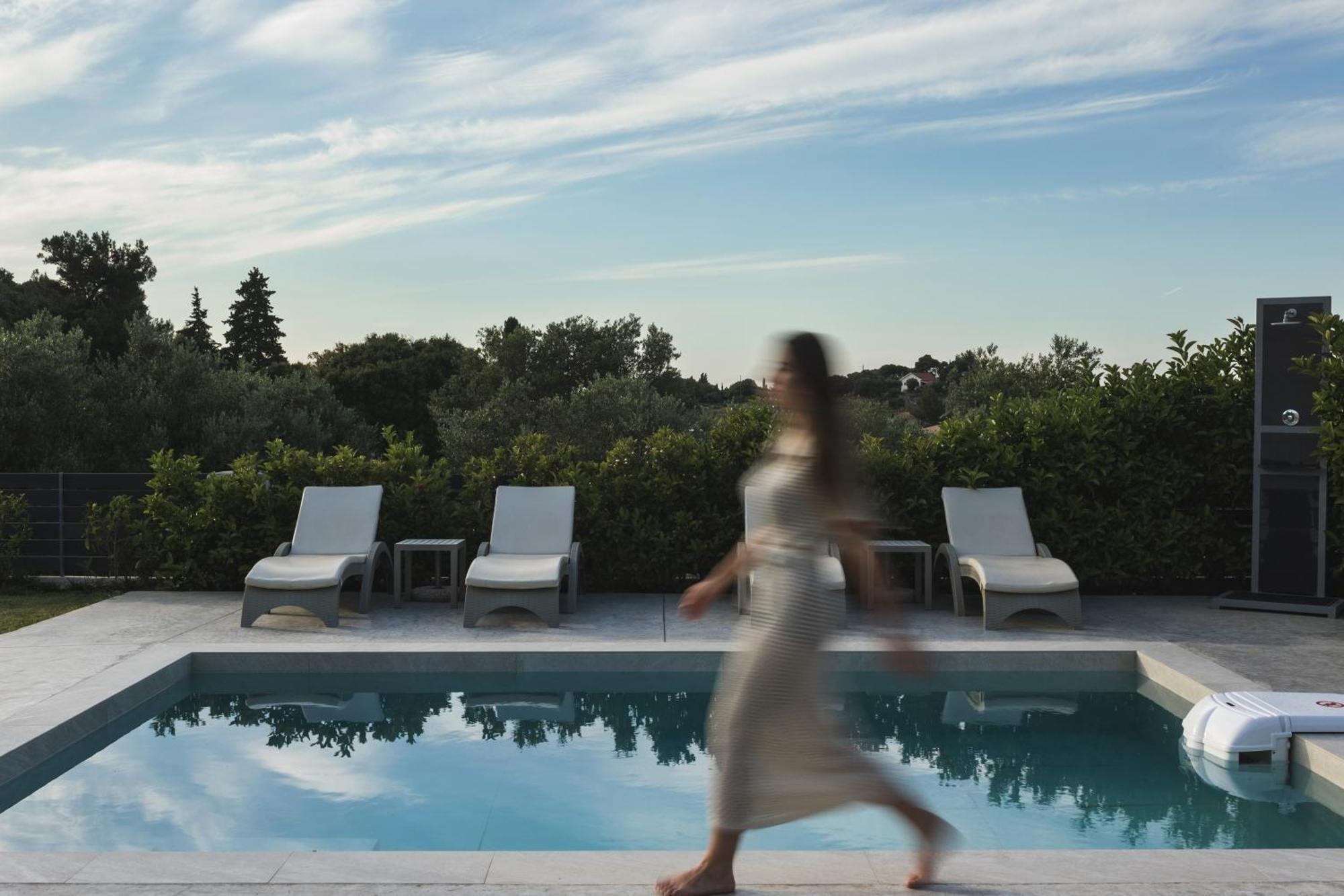 Binios Villa - Private Pool, Walking Distance From The Beach Vasilikí Екстериор снимка