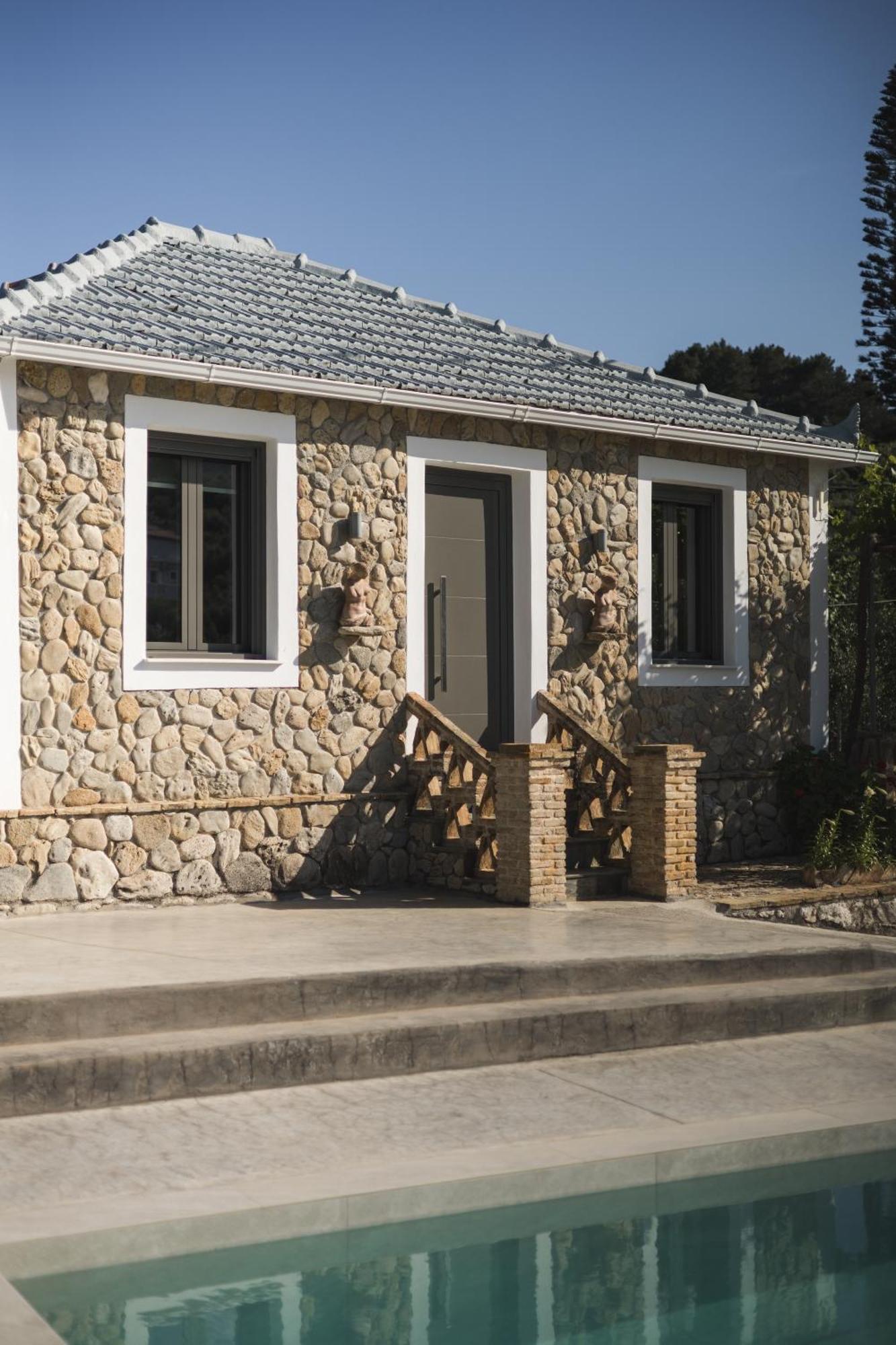 Binios Villa - Private Pool, Walking Distance From The Beach Vasilikí Екстериор снимка